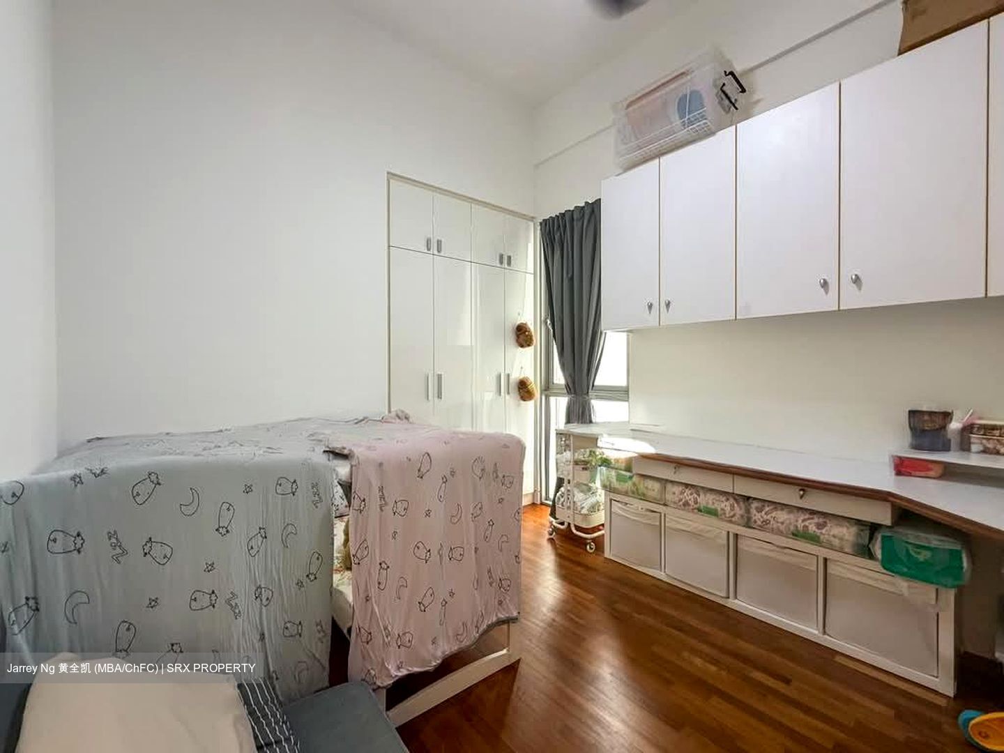 Lighthouse (D17), Condominium #602305861